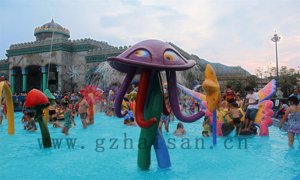 如何设计能够吸引青少年的水上乐园？