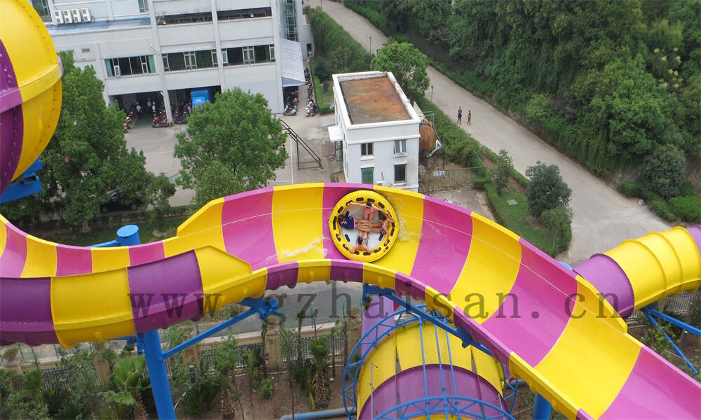 巧用水上乐园设备搭配，打造受欢迎的园子