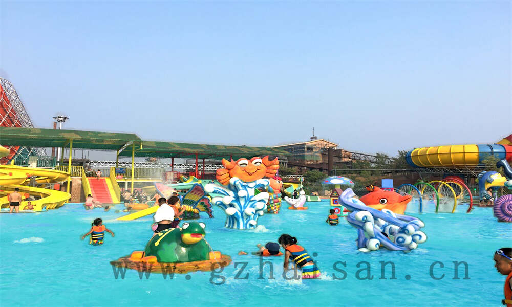 彩虹滑梯闪耀水上乐园，刺激畅玩不容错过